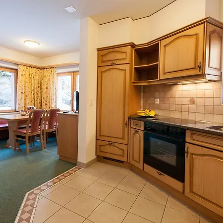 Apartment Paradies *