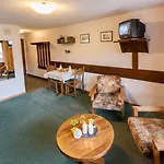 Paradies Апартаменты *
