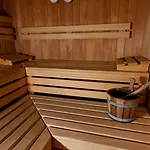 Paradies Апартаменты